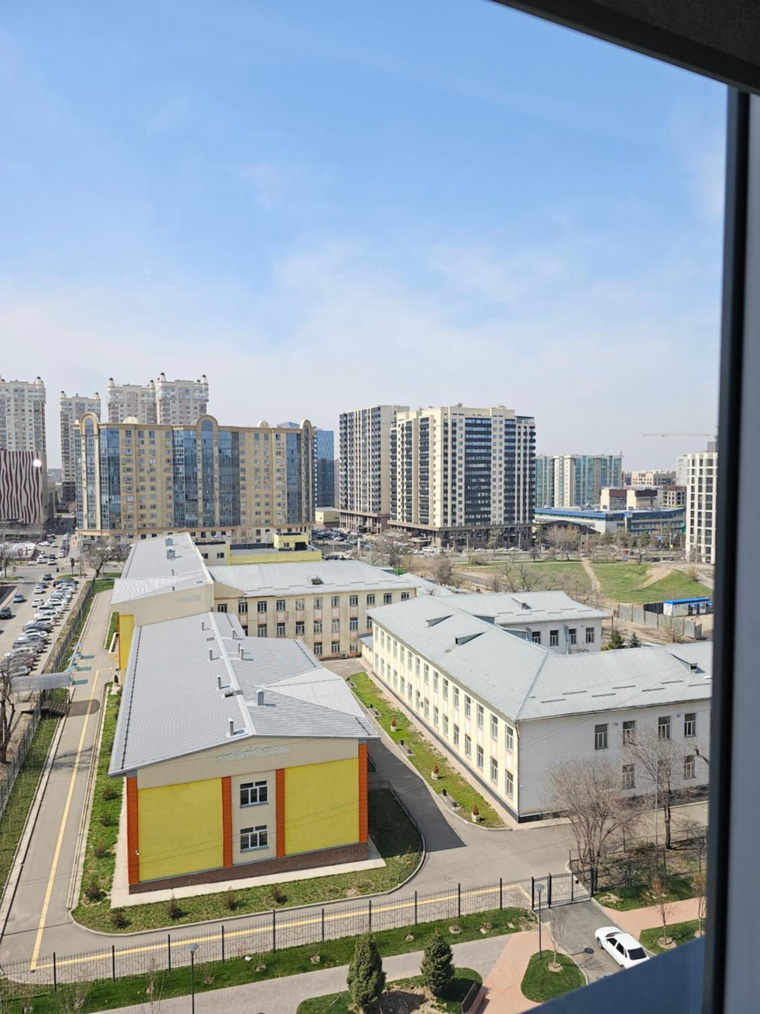 3 Room Gagarin Park Residential Complex Near Mega Shopping Mall Almatî Exterior foto